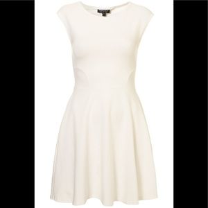 Topshop Dresses - NWT Topshop Dress Topshop Dresses - NWT Topshop Dress